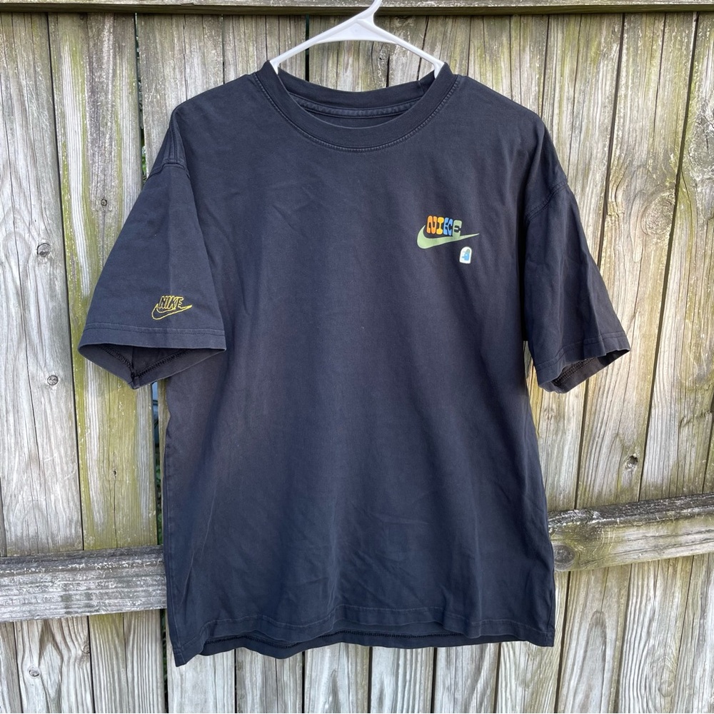 Nike Radiant Sole Sun Dri-Fit T-Shirt – Black (Men’s Medium)